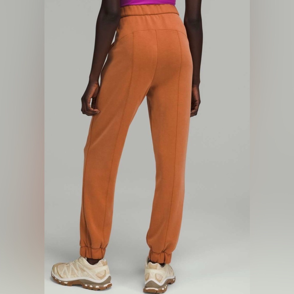 Lululemon Softstreme Relaxed HR Pant